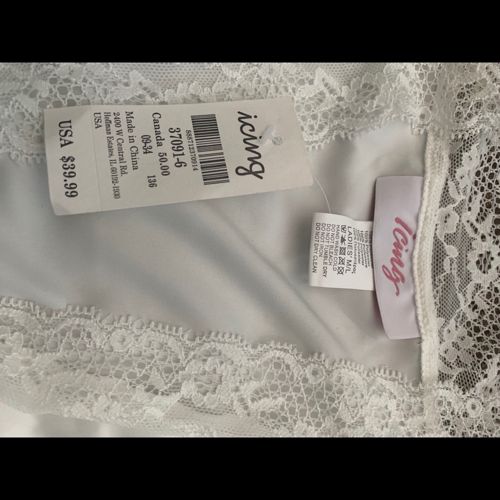 Bride Robe - Picture 3 of 4